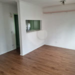 Apartamento 45m2 com 2 dormitórios e vaga no Jardins