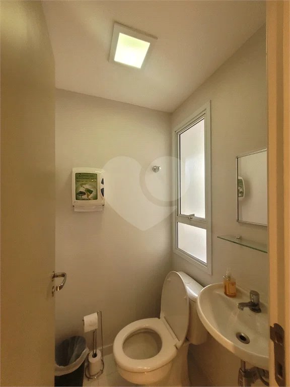 Sala comercial para locação no Paraíso