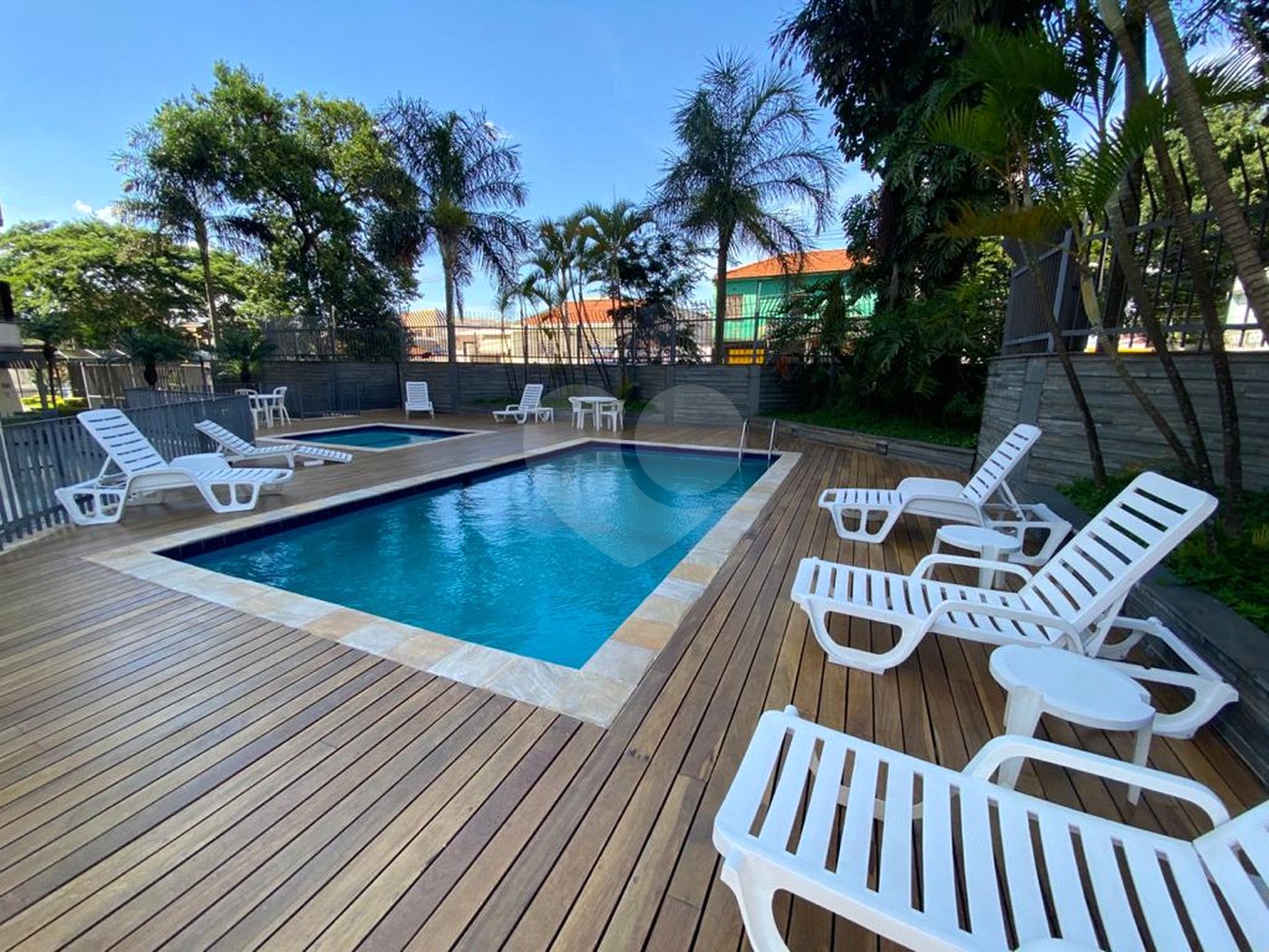Apartamento com 4 dormitórios , sendo 1 suíte , 2 vagas , à venda na Moóca.