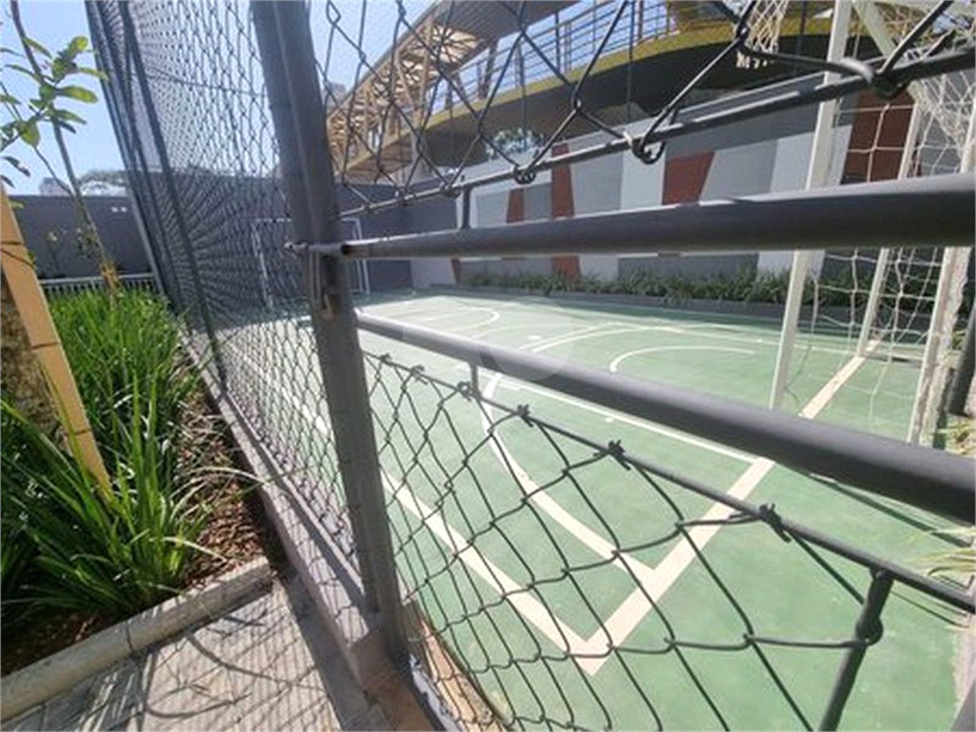 1 DORMITÓRIO NO IPIRANGA COM ARMÁRIOS - 45 M² - COM 1 VAGA
