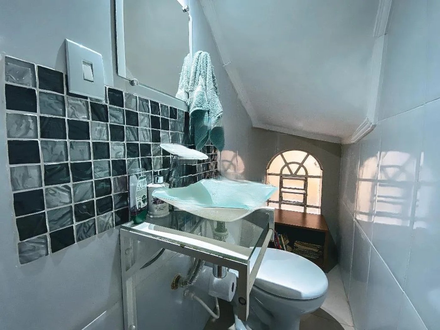 Sobrado à venda com 3 quartos, sendo 1 suíte,  em Vila Polopoli, São Paulo, SP