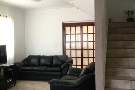 Casa com 112m² , 2 dormitórios , sendo 2 suítes , à venda no bairro da Penha.