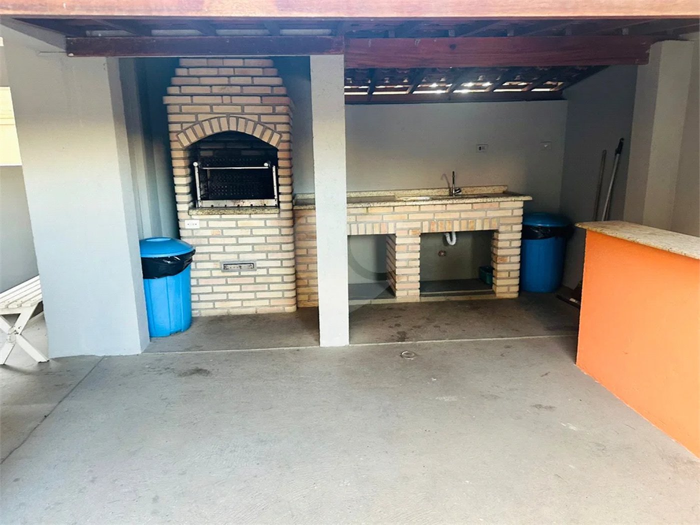 Excelente apartamento à venda na Liberdade
