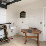 Casa espaçosa com 3 quartos, suíte, quintal e 2 vagas na Vila Santa Catarina