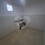 SOBRADO TIPO APARTAMENTO COM 1 QUARTO PARA LOCAÇÃO 153m² - SANTÍSSIMO