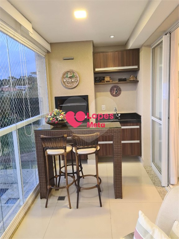 A VENDA BELISSIMO APARTAMENTO NO BAIRRO URBANOVA I, 2 QUARTOS 1 SENDO SUITE, 3 BANHEIROS E 2 VAGAS,