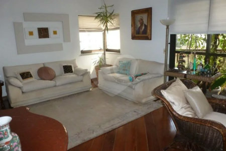 Apartamento à venda no Paraíso - 238 m² com 3 vagas