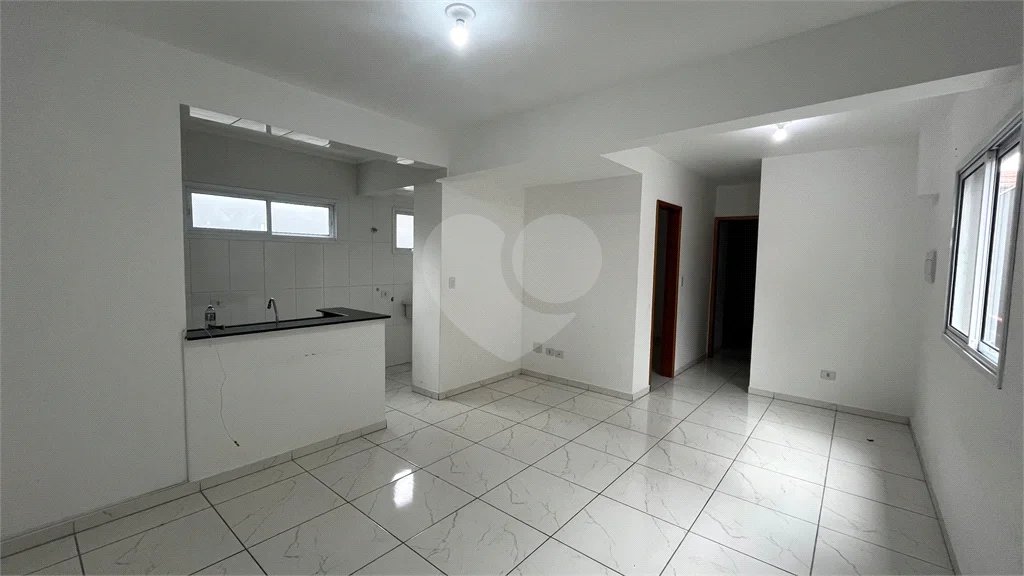 Apartamento com 2 dormitórios 1 vaga de garagem para locação no Alvinópolis