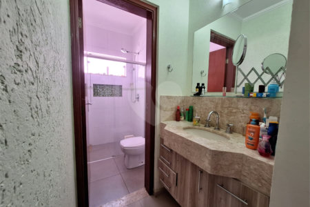 Casa á venda no bairro Itamarati