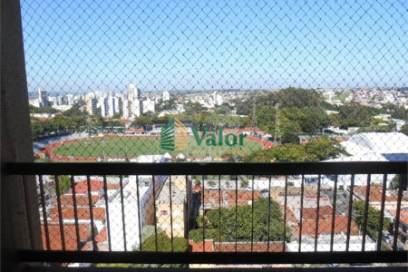 Apartamento com 3 dormitórios.