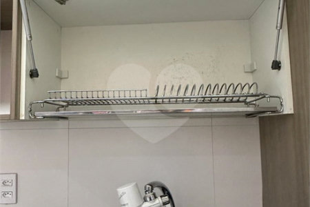 Apartamento MOBILIADO à venda. ÓTIMA OPORTUNIDADE!
