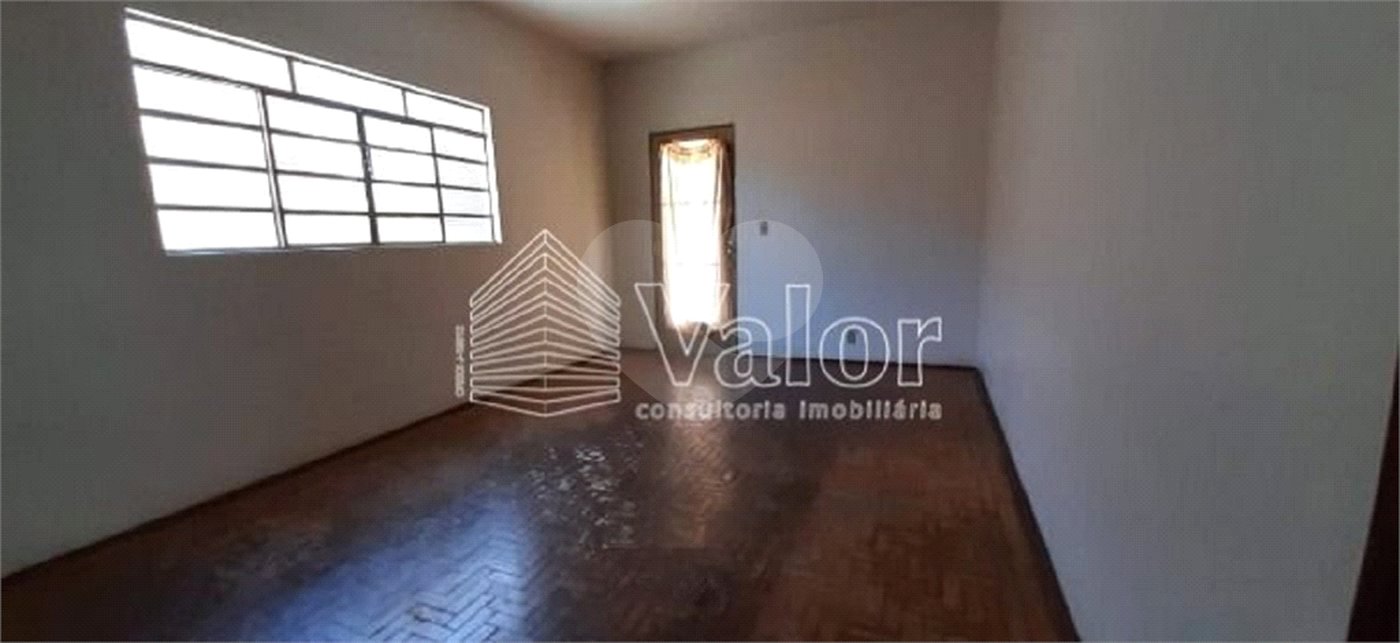 Casa térrea para venda na Vila Carmem .