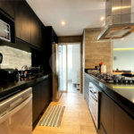 Apartamento à venda com 3 quartos, sendo 1 suíte, em Riviera de São Lourenço, Bertioga, SP