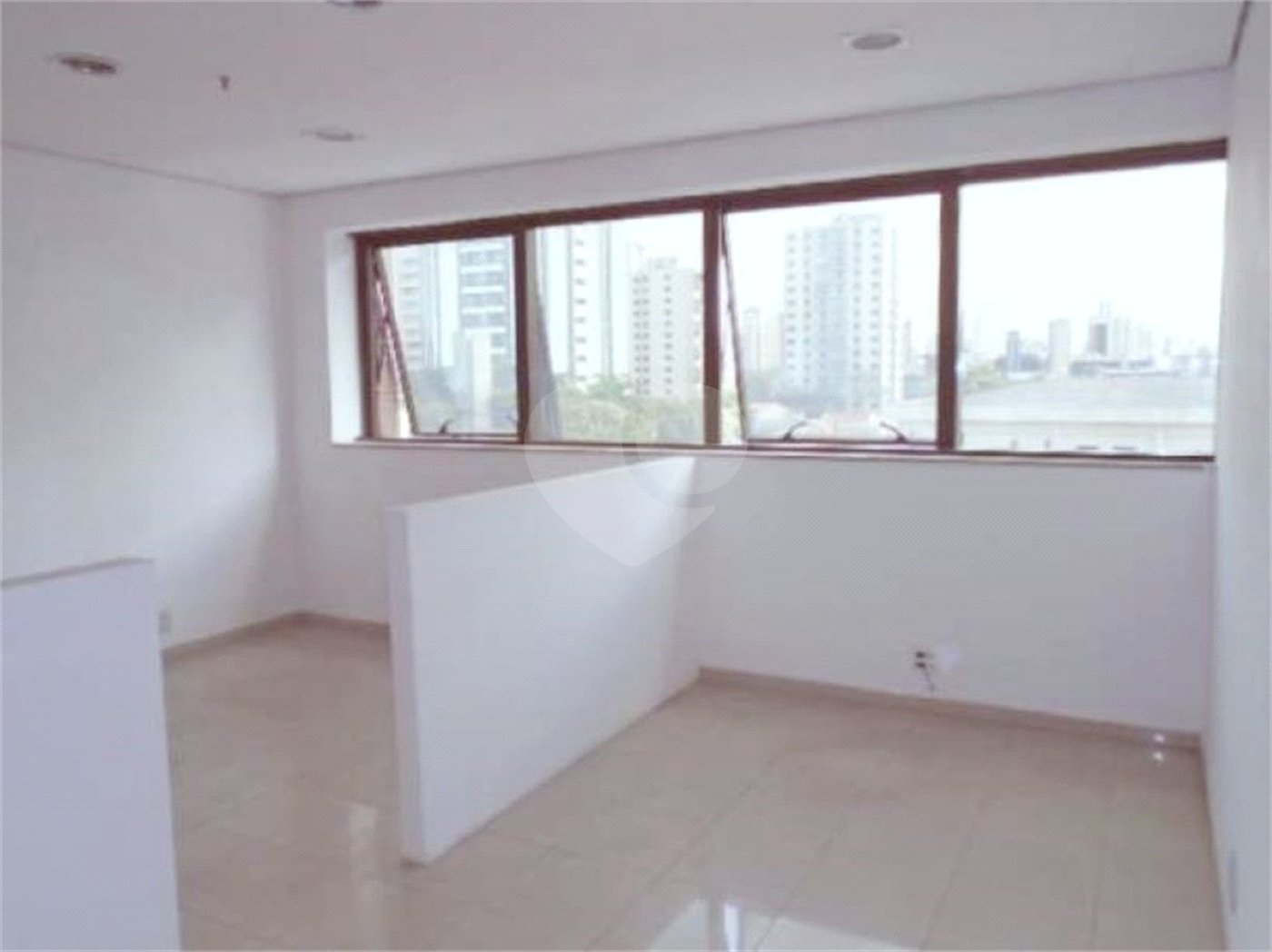 Sala comercial com renda, 36 m2, à venda no Tatuapé