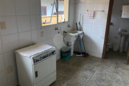 Casa para venda no Condomínio Parque Faber 1