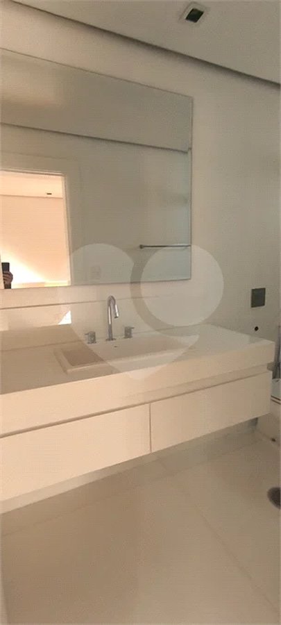 Apartamento à venda no Jardim América 2 Suítes e 3 vagas - 157 m²
