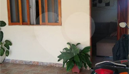 Casa à venda com 2 quartos, sendo 1 suíte,  em Residencial Jardim Perolla, Itupeva, SP