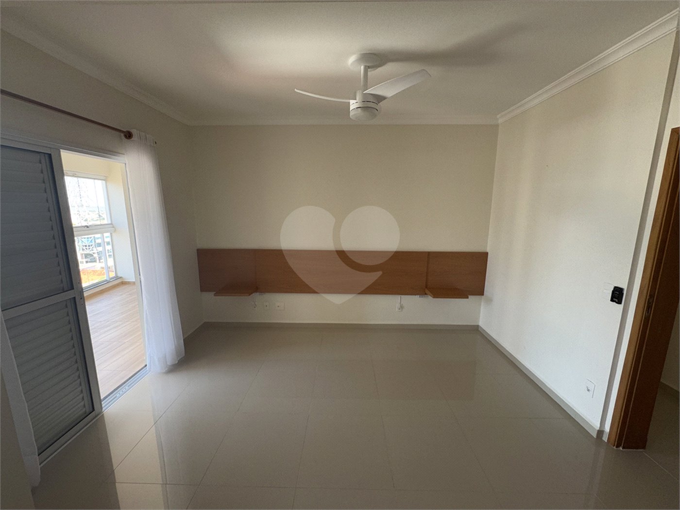 Cobertura de Alto Padrão no Centro de São Carlos – Sofisticação, Espaço e Conforto!