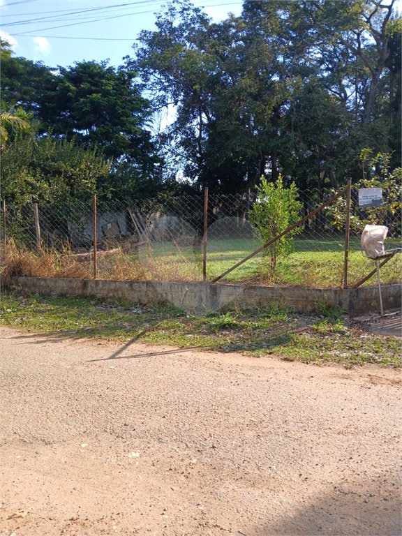 Terreno de 2000m² à Venda no Jardim Estância Brasil