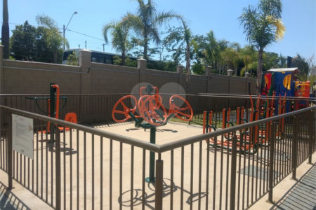 Apartamento para venda ou locação no Condomínio Monte Stella.