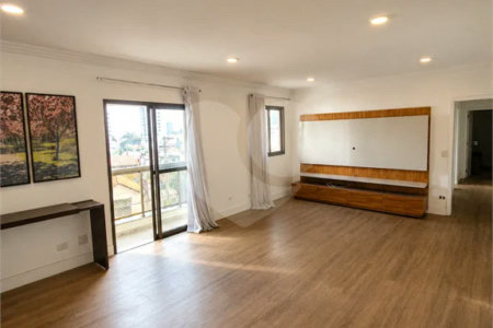 Excelente apartamento à venda na Vila Reg. Feijó