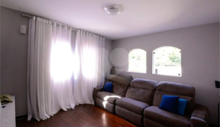 Casa para alugar com 4 quartos, sendo 1 suíte,  em Saúde, São Paulo, SP