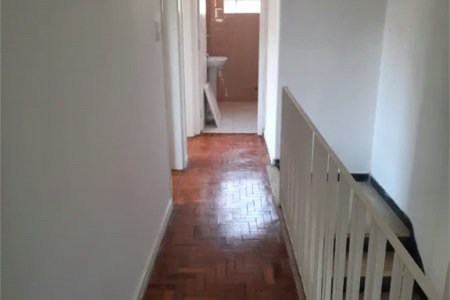 Sobrado à venda com 3 quartos em Vila Universitária, São Paulo - SP