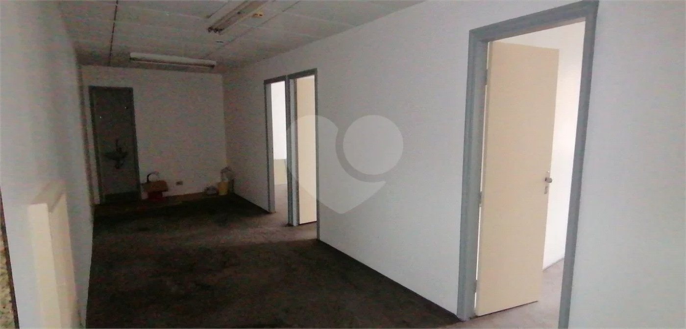 Sala comercial à venda em Higienópolis com 170 m2