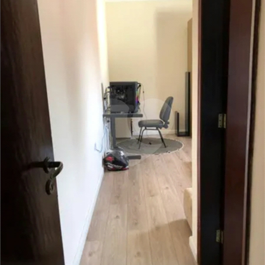 A VENDA SOBRADO, 100M², 3 DORMITORIOS 2 SENDO SUITE, 3 BANHEIROS, 2 VAGAS DE GARAGEM, SÃO JOSÉ DOS C