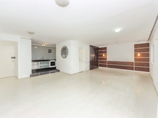 Apartamento à venda com 3 quartos, sendo 1 suíte,  em Brooklin, São Paulo, SP