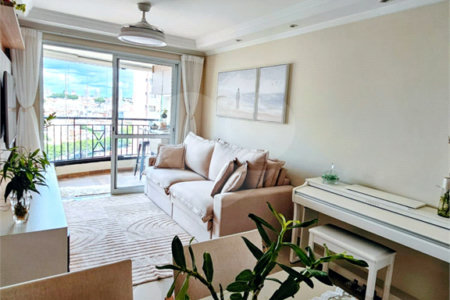 Apartamento com 74 m² com 3 quartos, 1 suíte, vista livre e 2 vagas à venda na Mooca, São Paulo