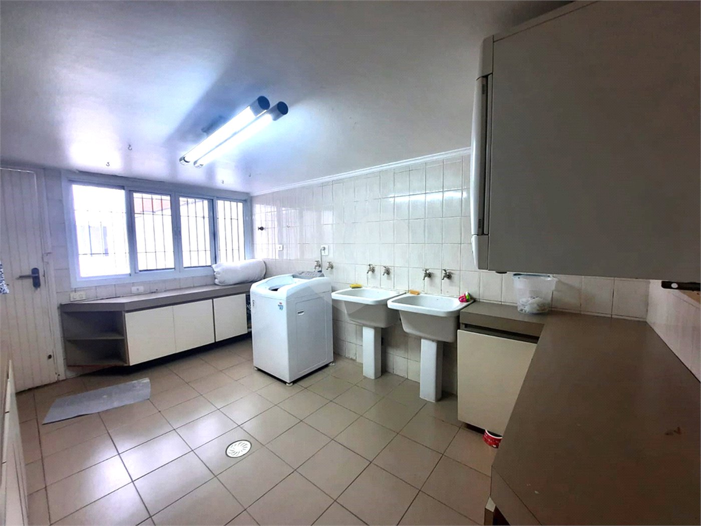 Casa para alugar com 4 quartos, sendo 2 suítes,  em Alto da Boa Vista, São Paulo, SP