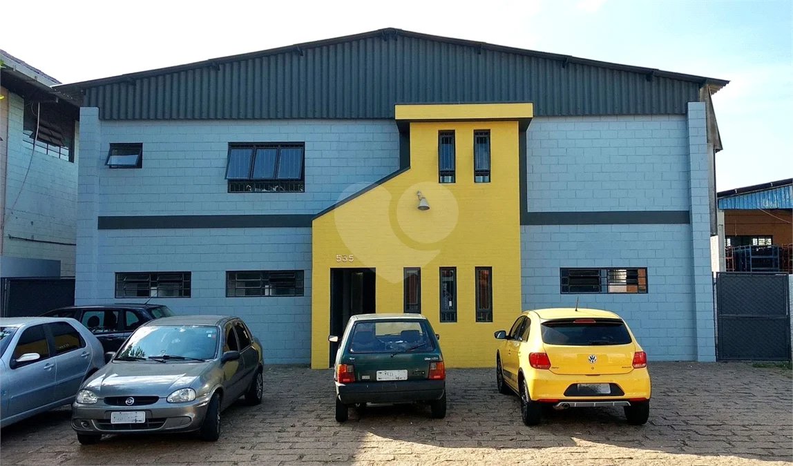 Galpão Paralocação ou venda em Recreio Campestre Jóia - SP