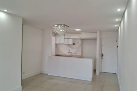 Apartamento a venda ao lado do Metro Ipiranga