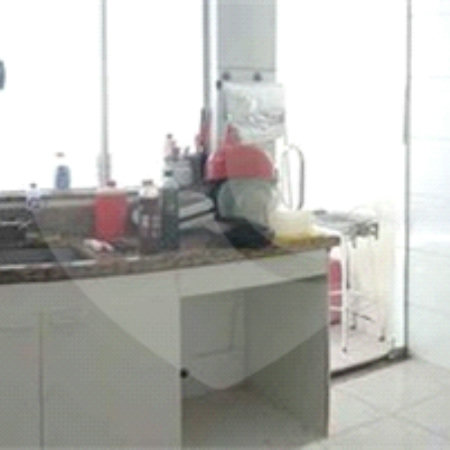 Casa térrea para venda em Araraquara/SP.