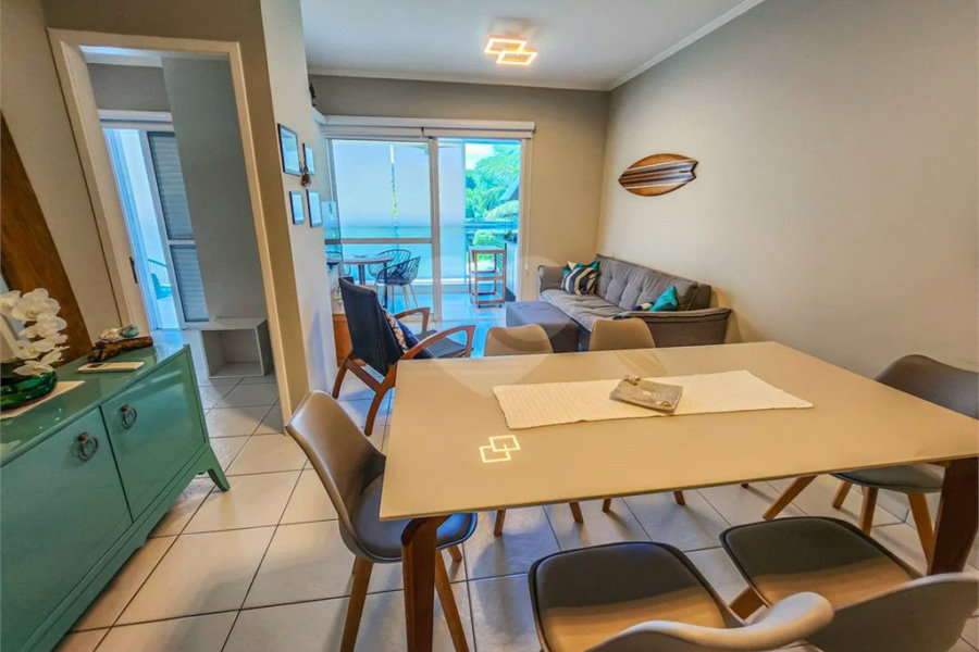 Apartamento à venda com 3 quartos, sendo 1 suíte, em Riviera de São Lourenço, Bertioga, SP