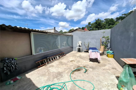 Casa à venda com 2 quartos em Popular III, Louveira, SP