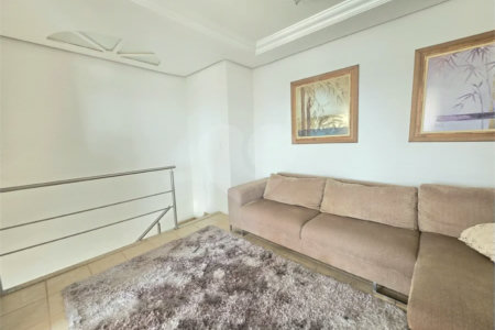 Apartamento / Cobertura Duplex a Venda no Edifício Roma em Vinhedo/SP