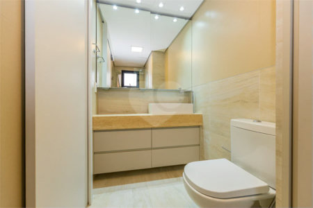 Apartamento à venda com 3 quartos, sendo 1 suíte, em Chácara Santo Antônio, São Paulo, SP