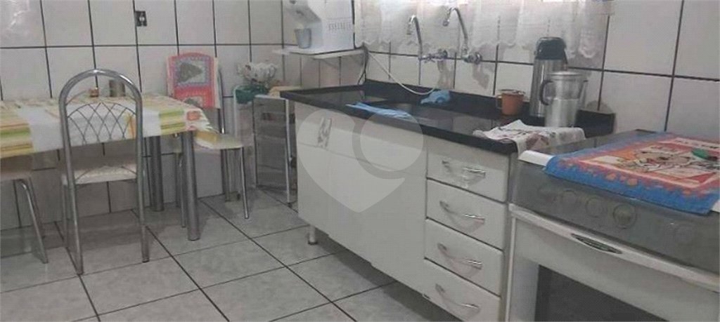 Casa térrea para venda na Vila Faria.