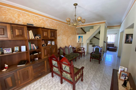 Casa/sobrado para venda com piscina no Santa Felícia Jardim