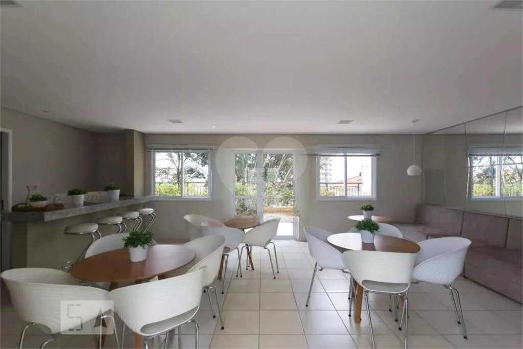 Apartamento com 41m² à venda na Saúde, 1 dormitório, 1 banheiro, 1 vaga, sacada, lazer