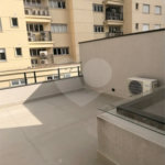 Sobrado à venda com 2 suítes em Vila Nova Conceição, São Paulo, SP