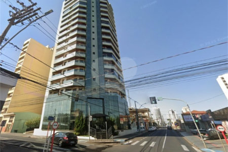 Apartamento com 3 suítes no centro de São Carlos