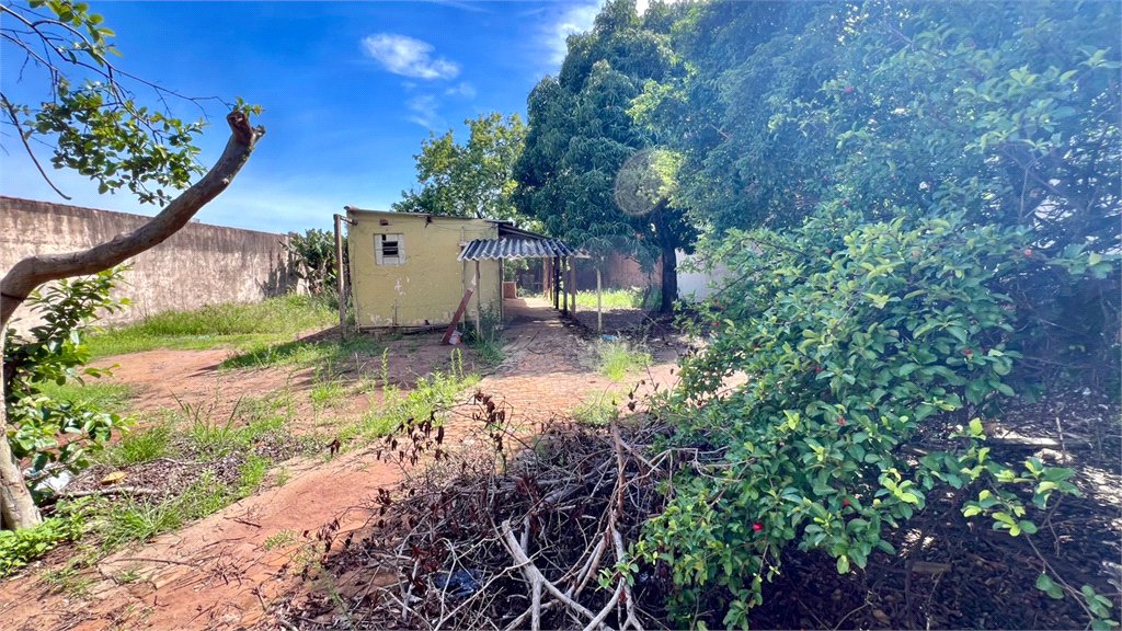 Terreno à Venda no Jardim Tangará