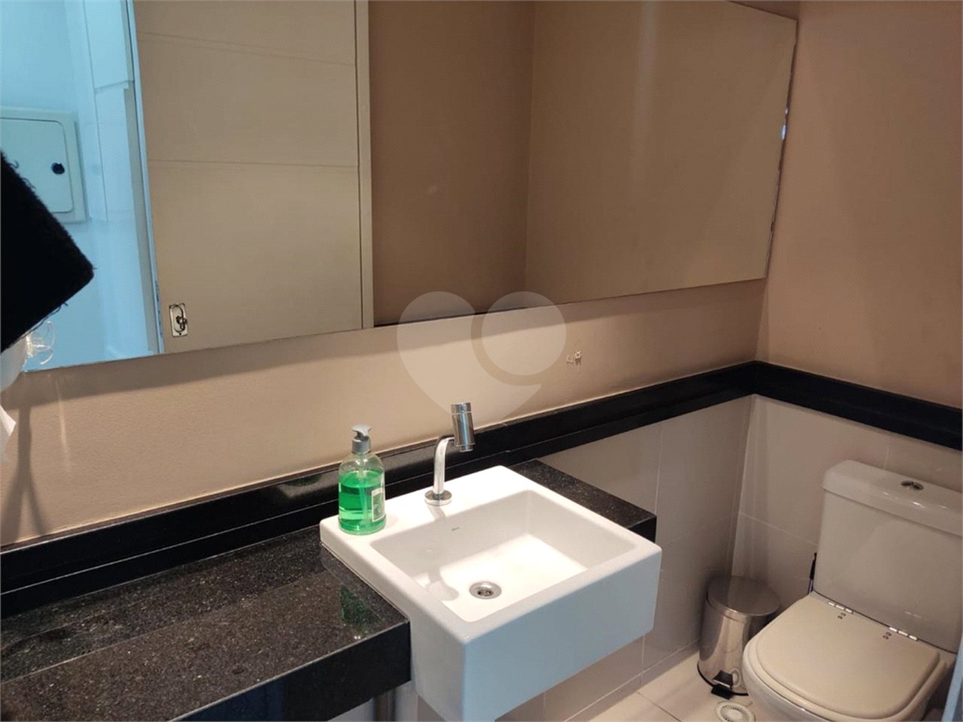 Sala comercial com 160m² , 4 vagas , à venda em Pinheiros.