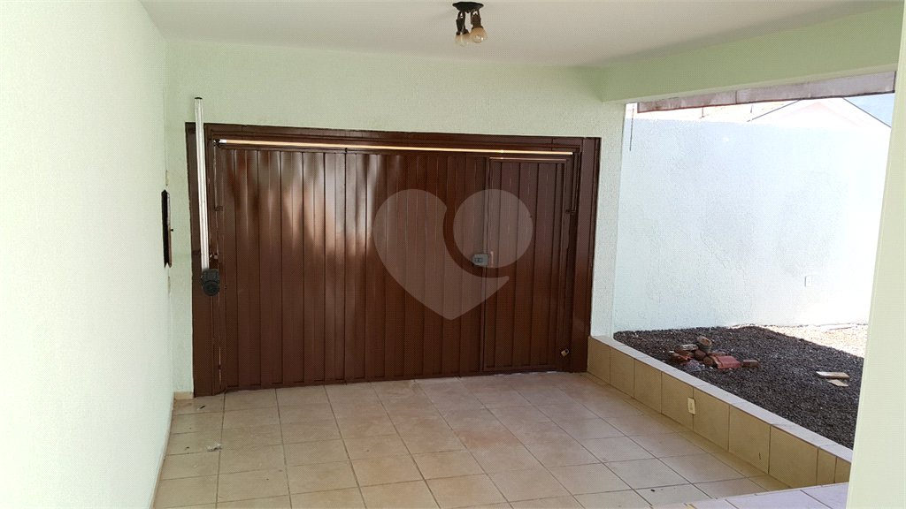 Casa térrea na Vila Costa do Sol