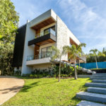 Casa à venda com 4 suítes no condomínio Jardim das Palmeiras, Bragança Paulista - SP