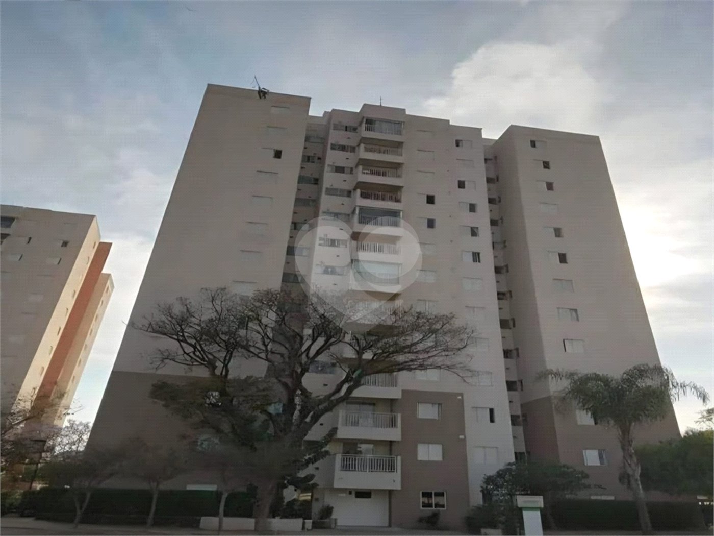 Apartamento à Venda – Condomínio Vila Verde Sabará 3 dormitórios 1 suíte.