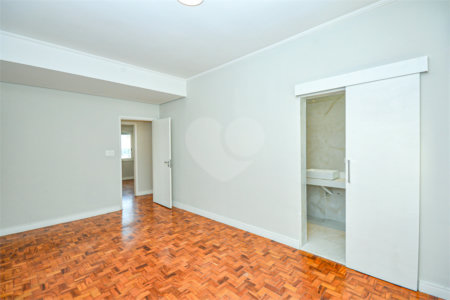 Amplo apartamento na Bela Vista com 177 m²